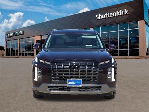Used 2023 Hyundai Palisade Limited w/ Cargo Package image 2