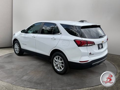 Used 2022 Chevrolet Equinox LT AWD/4WD image 5