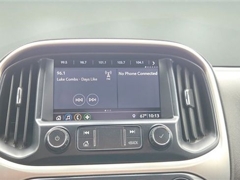 Used 2019 GMC Canyon SLE image 10