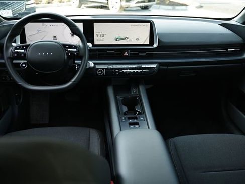Used 2024 Hyundai Ioniq 6 SE image 25