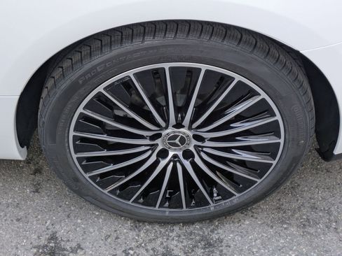 New 2026 Mercedes-Benz CLE 300 4MATIC Coupe image 17