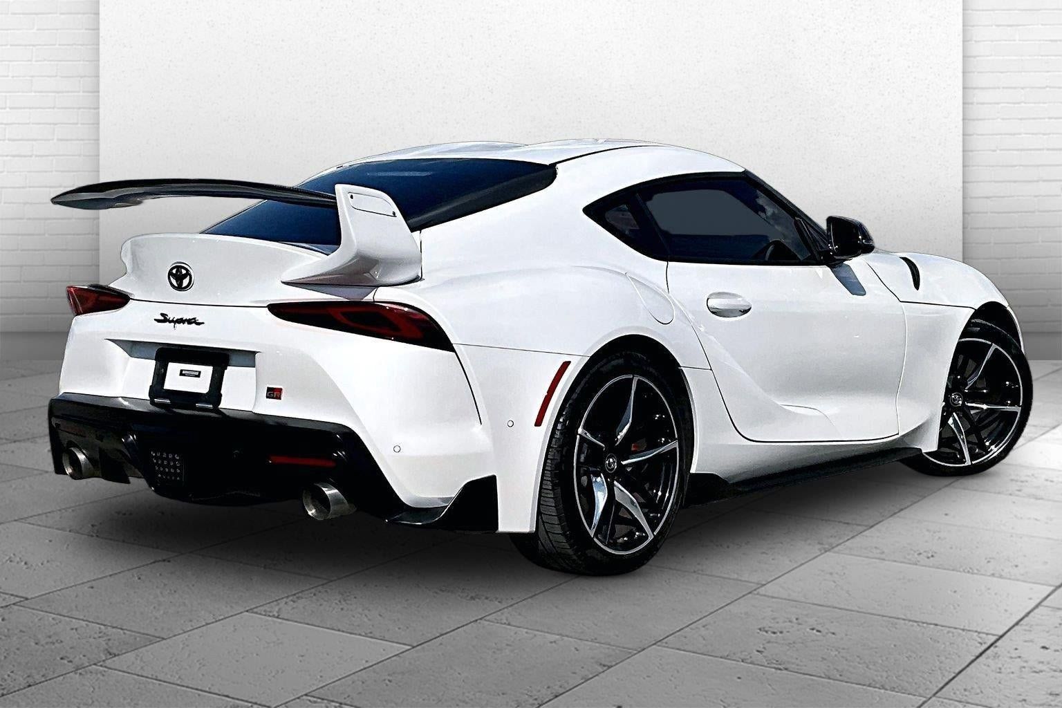 Used 2021 Toyota Supra Premium w/ Driver Assist Package RWD image 11