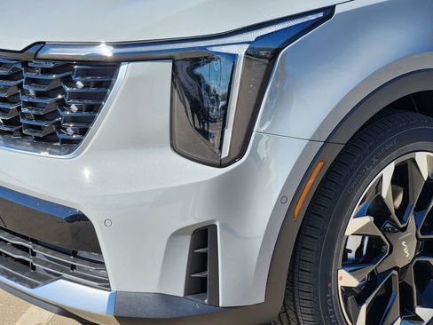 New 2026 Kia Sorento SX FWD image 6