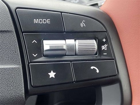 New 2026 Kia Sportage SX image 16