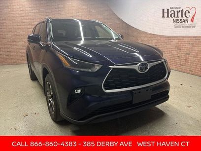 Used 2021 Toyota Highlander XLE