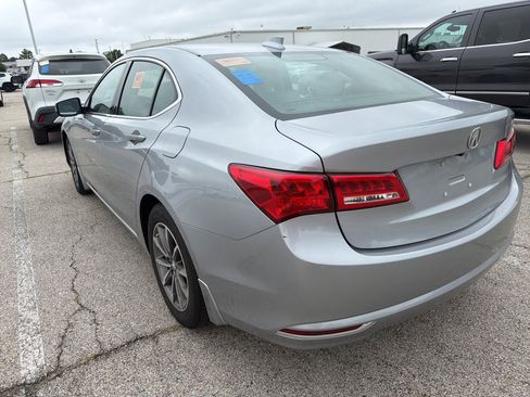 Used 2019 Acura TLX w/ Technology Package FWD image 8