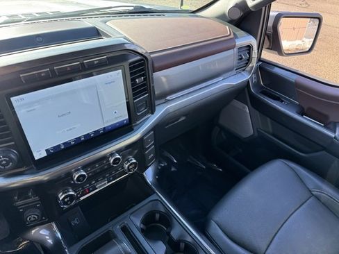 Certified 2021 Ford F150 Lariat w/ Equipment Group 502A High image 26