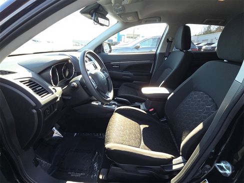 Used 2024 Mitsubishi Outlander Sport ES image 15