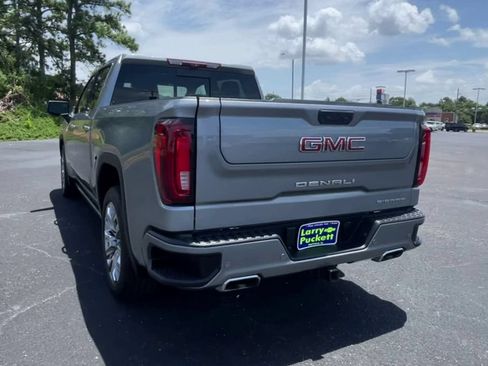 Used 2024 GMC Sierra 1500 Denali w/ Denali Reserve Package AWD/4WD image 7