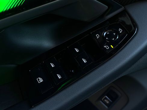 Used 2025 BMW M5 Touring image 82