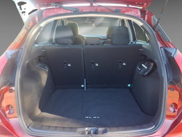 Certified 2024 Nissan Kicks SV w/ Interior Electronics Package FWD image 11