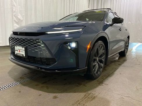 New 2026 Toyota Crown Signia w/ Advanced Technology Package AWD/4WD image 25