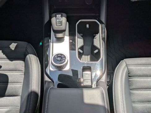 New 2026 Mitsubishi Outlander SE image 20