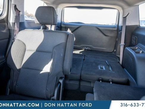 Used 2021 GMC Acadia SLE image 18