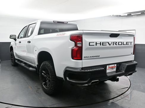 Used 2021 Chevrolet Silverado 1500 LT Trail Boss image 6