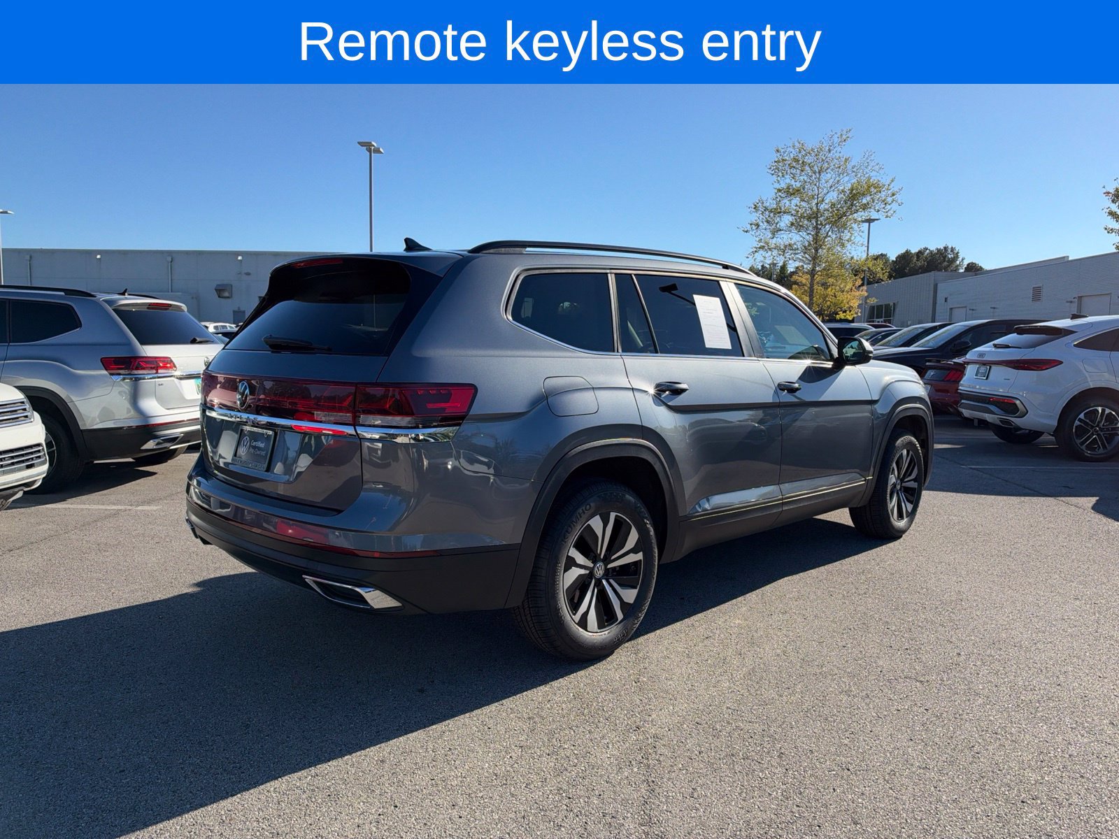 Certified 2024 Volkswagen Atlas SE FWD image 6