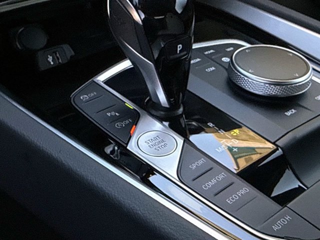 Used 2026 BMW Z4 M40i RWD image 22