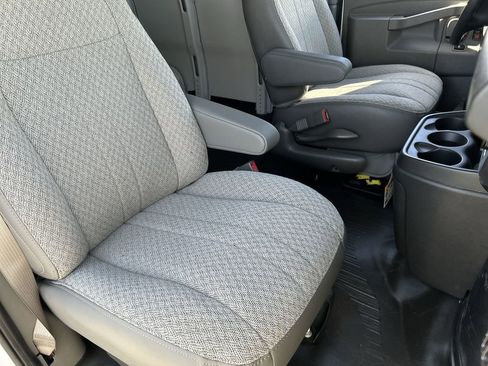 New 2025 GMC Savana 3500 Extended w/ Driver Convenience Package image 26