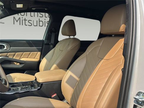 Used 2024 Kia Sorento SX Prestige w/ Olive Brown Leather Package AWD/4WD image 23