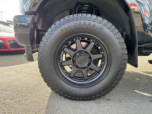 Used 2018 Ford F350 Platinum w/ Platinum Ultimate Package image 2