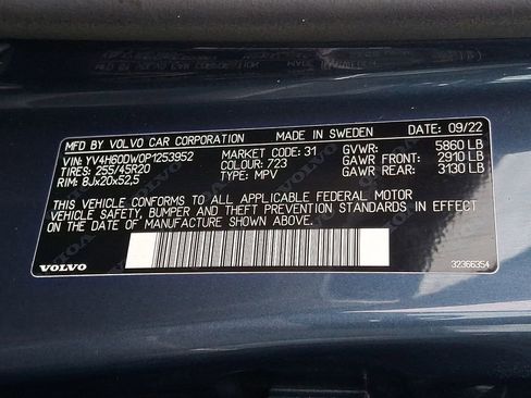 Used 2023 Volvo XC60 T8 Plus image 26