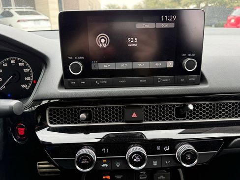 Used 2024 Honda Civic Sport image 15