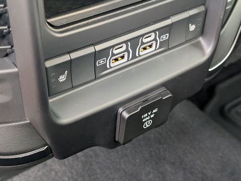 New 2026 RAM 3500 Limited image 25