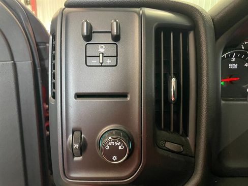 Used 2017 Chevrolet Silverado 1500 W/T AWD/4WD image 17