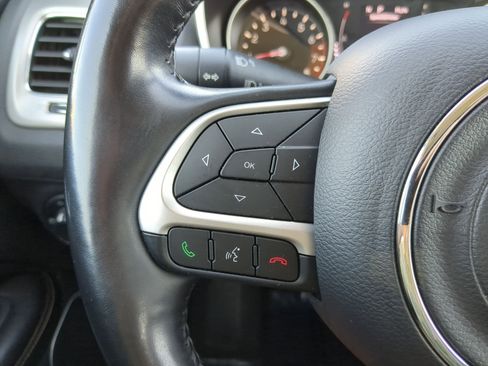 Used 2021 Jeep Compass Sport w/ Cold Weather Group image 19