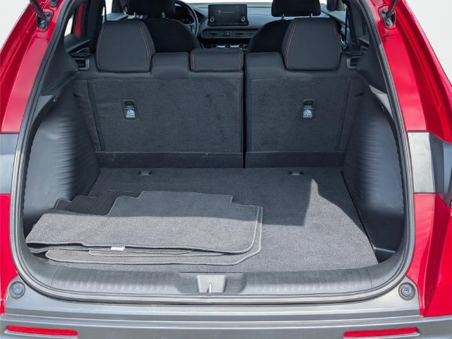 Used 2025 Honda HR-V Sport image 9