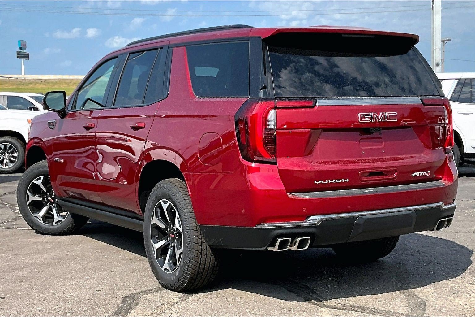 New 2026 GMC Yukon AT4 w/ AT4 Premium Plus Package AWD/4WD image 3