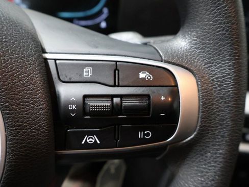 Used 2024 Kia Sportage LX image 36