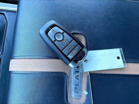 Used 2022 Ford F150 Platinum w/ Equipment Group 701A High image 36