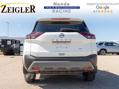 Used 2022 Nissan Rogue S image 6