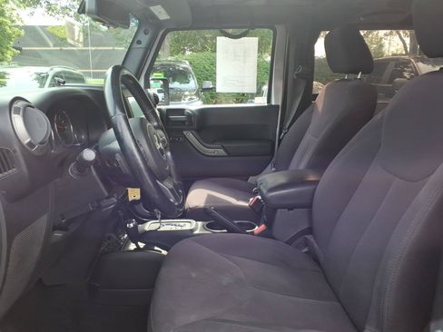 Used 2014 Jeep Wrangler Sport w/ Quick Order Package 24S AWD/4WD image 23