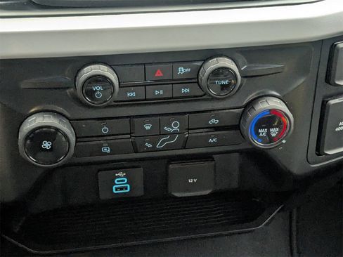 Used 2025 Ford F250 XLT image 23