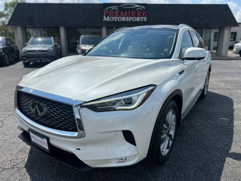 Used 2019 INFINITI QX50 Essential w/ Premium Heat Package AWD/4WD image 1