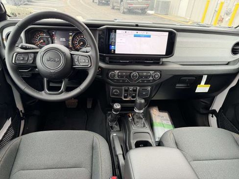 New 2026 Jeep Gladiator Sport image 9