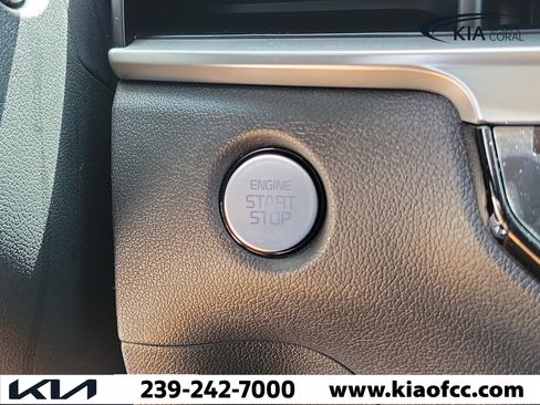 New 2026 Kia Sorento LX FWD image 30