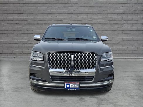 Used 2023 Lincoln Navigator Black Label AWD/4WD image 4