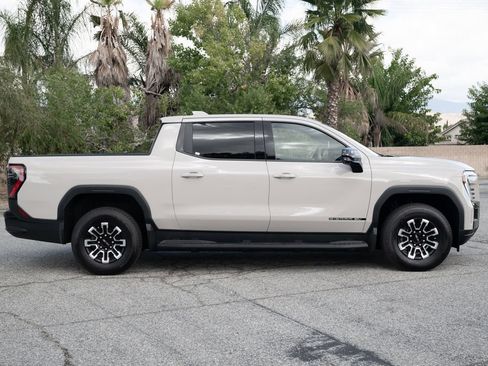 New 2026 GMC Sierra EV Elevation AWD/4WD image 3