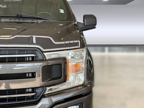 Used 2019 Ford F150 XLT w/ Equipment Group 302A Luxury AWD/4WD image 11