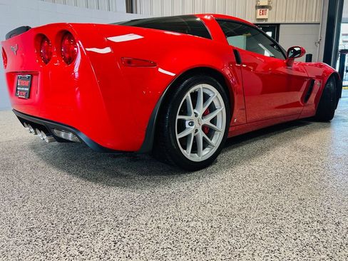 Used 2009 Chevrolet Corvette Z06 RWD image 6