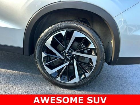 Used 2024 Mitsubishi Outlander SE Black Edition FWD image 10