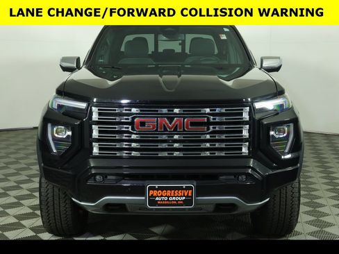 Used 2023 GMC Canyon Denali image 15