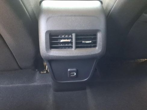 Used 2021 Chevrolet Equinox LS w/ LS Convenience Package FWD image 20