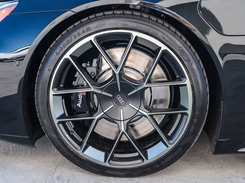 Used 2025 Audi RS e-tron GT performance w/ 21" Wheel Package image 14