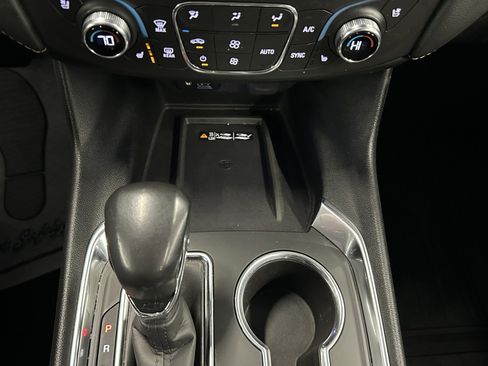 Used 2021 Chevrolet Traverse Premier w/ LPO, Blackout Package image 36