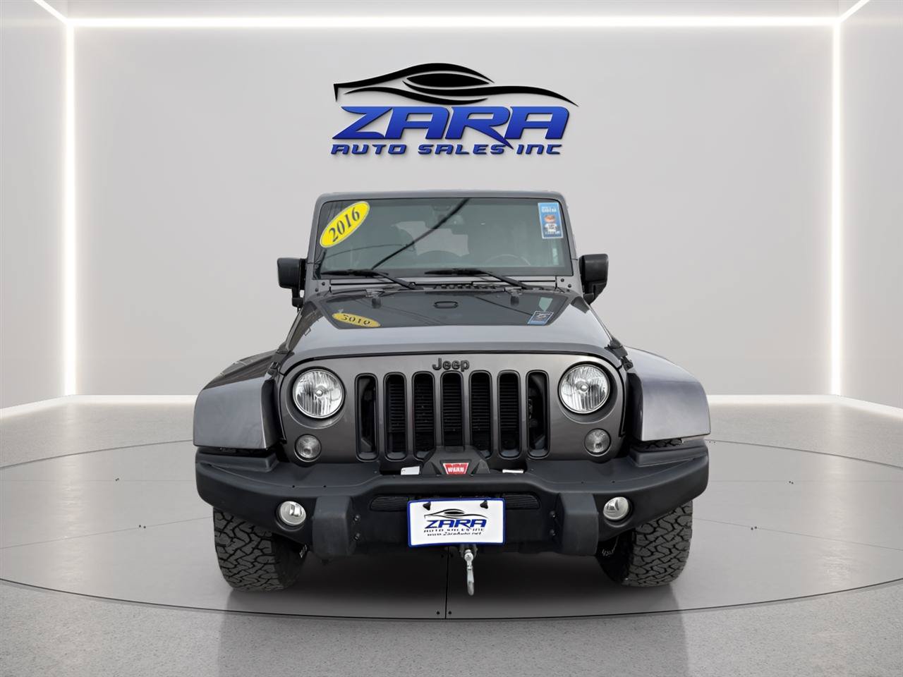 Used 2016 Jeep Wrangler Unlimited Sahara AWD/4WD image 8