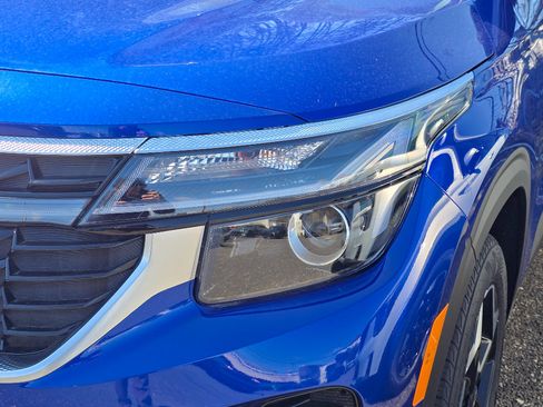 New 2026 Kia Seltos S AWD/4WD image 7